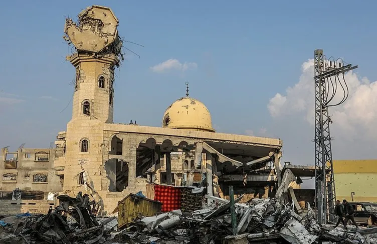Bombalar cesetleri bile yok ediyor! Soykırımcı İsrail’in katliamları her geçen gün derinleşiyor