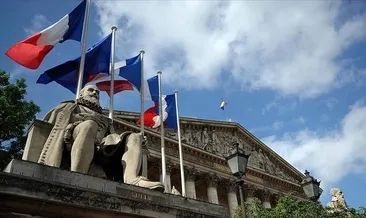 Fransa’da hükümet tasarıyı mecliste oylamadan geçirdi! Muhalefet tepki gösterdi