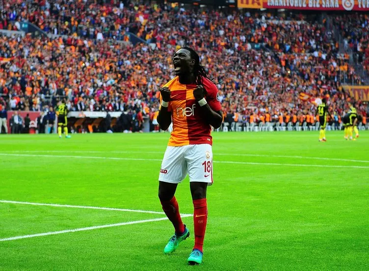 Gomis Galatasaray’a dönmek istiyor