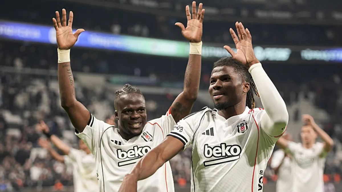Beşiktaş'ta El Bilal Toure 11'e dönüyor!
