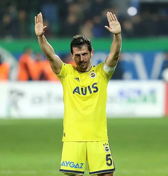 Fenerbahçe’den tarihi Gustavo kararı!