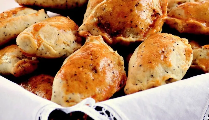 Kıymalı, Bulgurlu, Cevizli Ve Haşhaşlı Poğaça