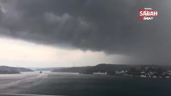 Son dakika: İstanbul, fırtına, yoğun dolu ve yağmur yağışına teslim oldu | Video