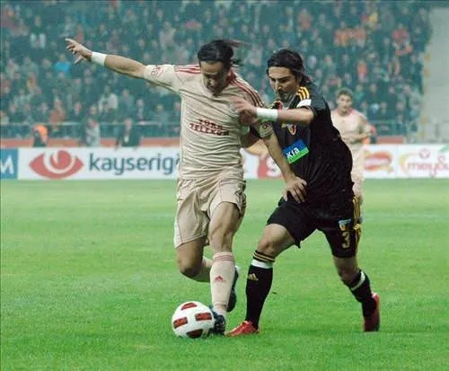 Kayserispor - Galatasaray maçının geyikleri