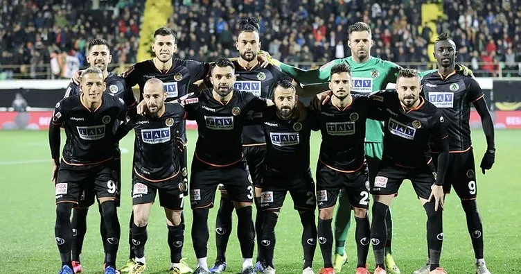Alanyaspor’da hedef Fenerbahçe maçında galibiyet