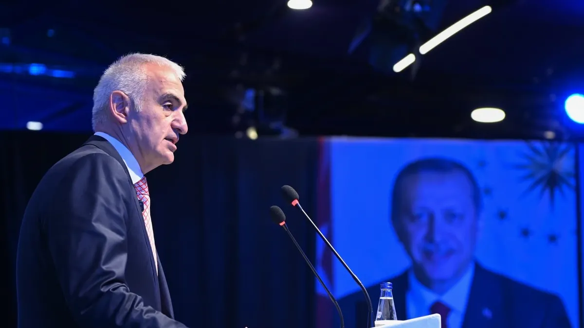 Bakan Ersoy açıkladı: Son 8 yılda turizmde yüzde 109 artış! 'Türkiye küresel güç olmaya devam ediyor'
