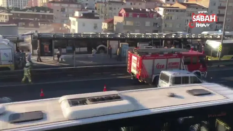 Şişli'de metrobüs yangını