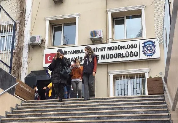 İstanbul’da yabancı uyruklu kadınlara fuhuş tuzağı! İş vaadiyle ağlarına düşürüyorlar - 2