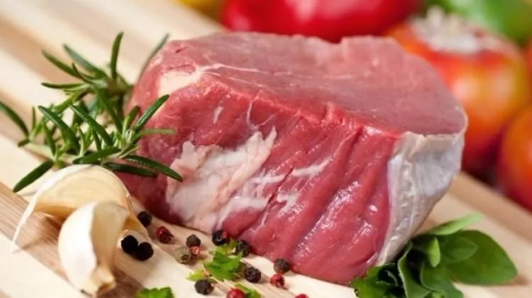 Günlük 100 gram kırmızı et kullanımı kanser riskini yüzde 17 artırıyor