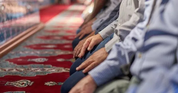 Cuma namazı saat kaçta kılınacak, bugün ezan kaçta okunacak? Diyanet ile 23 Eylül 2022 il il Cuma saati ve namaz vakti belli oldu!
