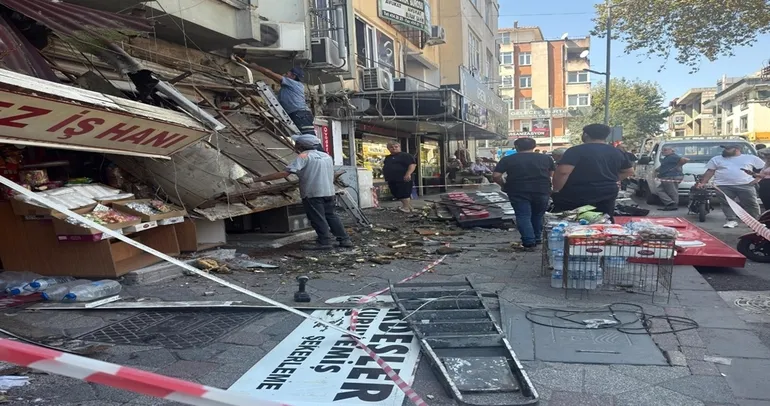 Kocaeli’nde klima montajı sırasında çökme: 2 yaralı