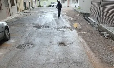 İzmir’de 5 yıl sonra Kılıçdaroğlu asfaltı! Bir sokak arkası çukur çamur...