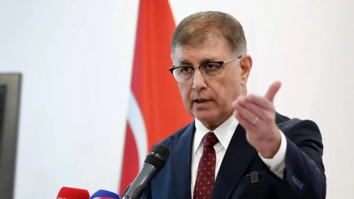 İZBB’de bu da oldu! Tugay, açtığı dava ile Harmandalı Çöplüğünü kapattıran eski muhtar Kazar’ın oğlunu işten attı! İZBB’de bu da oldu! Tugay, açtığı dava ile Harmandalı Çöplüğünü kapattıran eski muhtar Kazar’ın oğlunu işten attı!