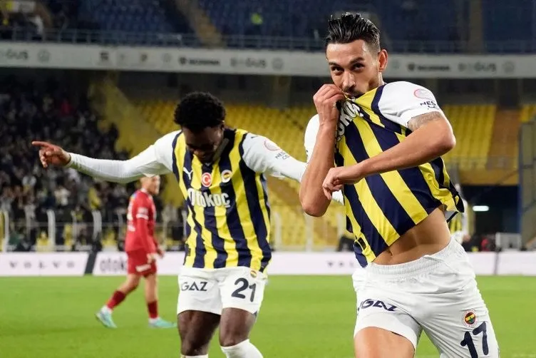 Son dakika Fenerbahçe haberleri: Fenerbahçe maçında penaltı pozisyonu olay yaratmıştı! Sivassporlu yıldız şok VAR tepkisi...
