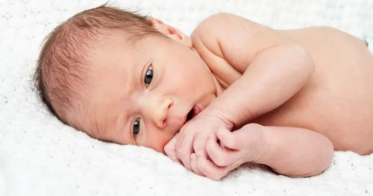 Bebeklerde sarılık belirtileri nelerdir? Neden olur, tedavisi nasıl yapılır?