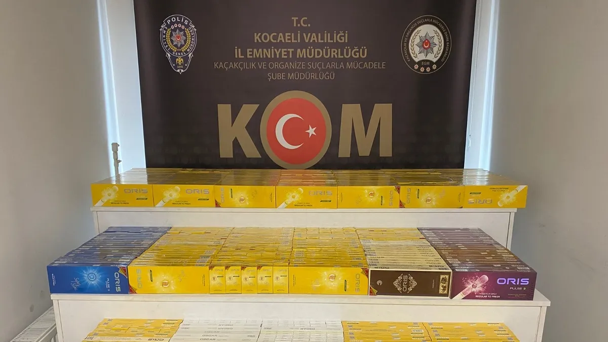 Durdurulan araçtan 5 bin paket kaçak sigara ele geçirildi - Kocaeli ...