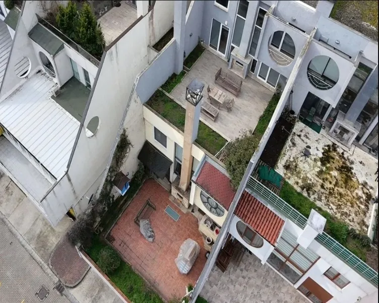 Başakşehir’de akılalmaz olay! Uyuşturucu imalatı için 3 katlı villanın her odasını kullandılar! Piyasa değeri 15 milyon TL