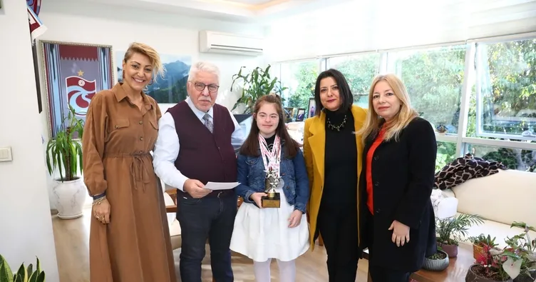 Farkımı Fark Et Benimle Dans Et