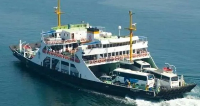 Gokceada Da Feribot Seferlerine Firtina Engeli Son Dakika Haberler