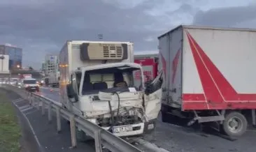 İstanbul- Bağcılar TEM otoyolunda zincirleme trafik kazası: 1 yaralı #aksaray
