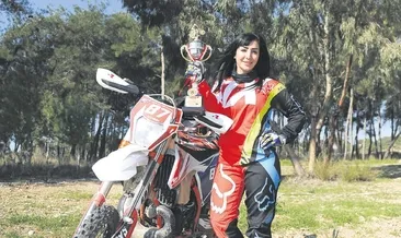 Soyadı gibi durmuyor