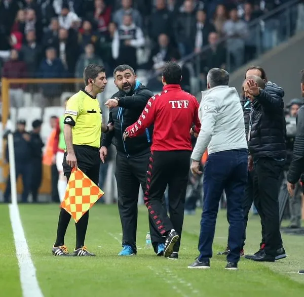 Şenol Güneş ile Ümit Özat arasında gerginlik