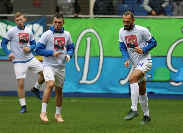 Åehit Emniyet Müdürü AltuÄ Verdi için gözyaÅlarını tutamadı