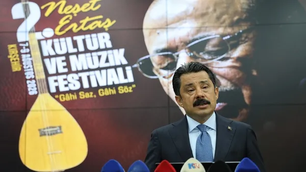 bozkirin-tezenesi-icin-ozel-eser-neset-ertas-festivali-kapilarini-aciyor-1786024479502.jpg
