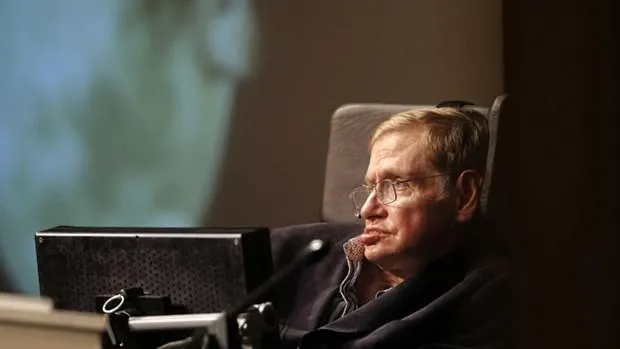 Ünlü isimler Stephen Hawking’in sesi olmak için kuyruğa girdi