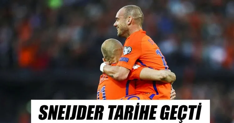 Wesley Sneijder tarihe geçti