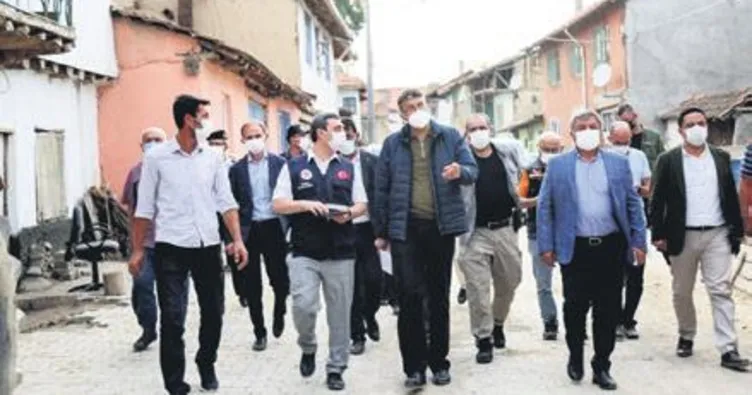 Kütahya depreminde 15 bina hasar gördü