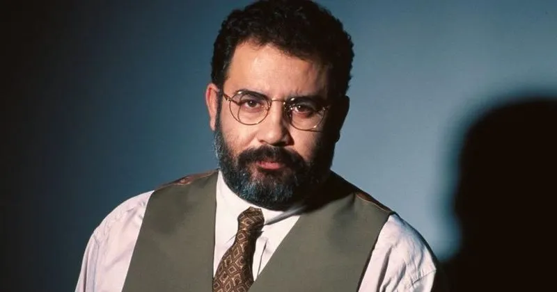 ahmet kaya hep sonradan ile yasamindan kesitlerle ilk kez tiyatro sahnesinde kultur sanat haberleri