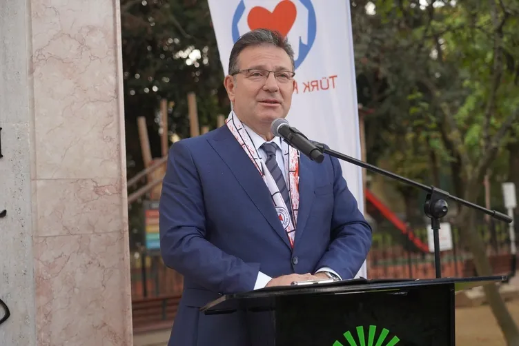 CHP’li belediyelerde skandal üstüne skandal! Borca para yok eğlenceye var
