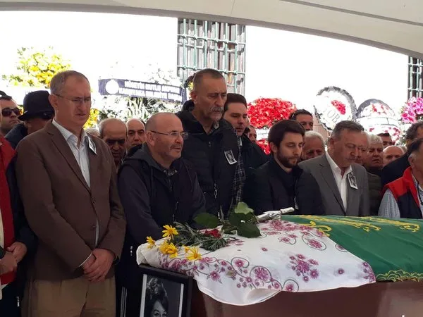Ege Aydan annesi usta sanatçı Sevda Aydan’a veda edemedi