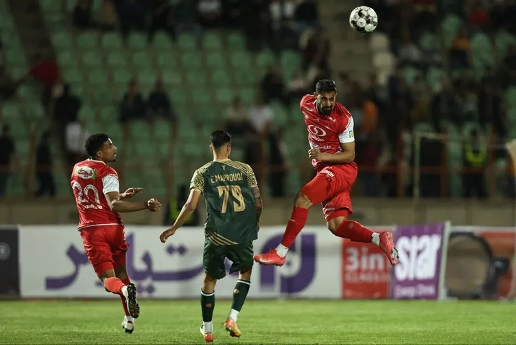 İsmail Kartal, Shams Azar-Persepolis maçında gerginlik yaşadı! Serdar Dursun sahne aldı...