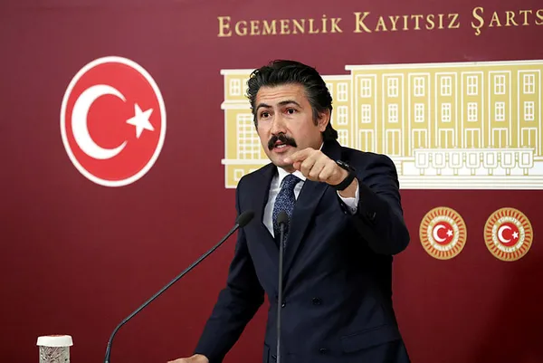 son-dakika-ak-partiden-erken-secim-aciklamasi-1617125439271.jpg Son dakika: AK Parti'den erken seçim açıklaması