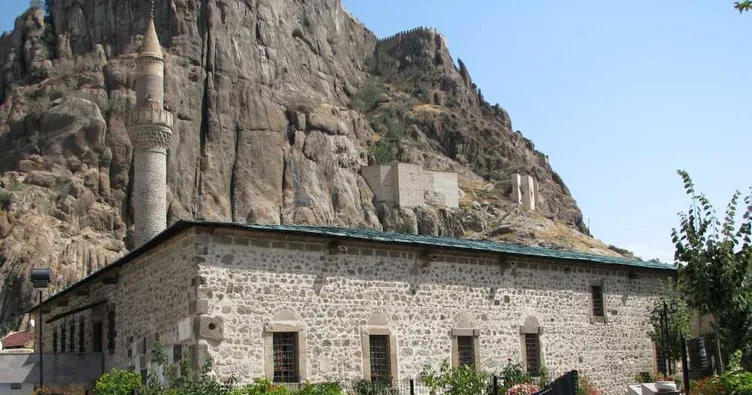 Kırk direkli cami UNESCO’ya aday