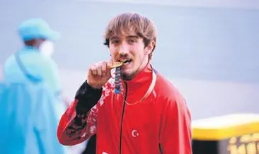 Berke Akçam dünya şampiyonu