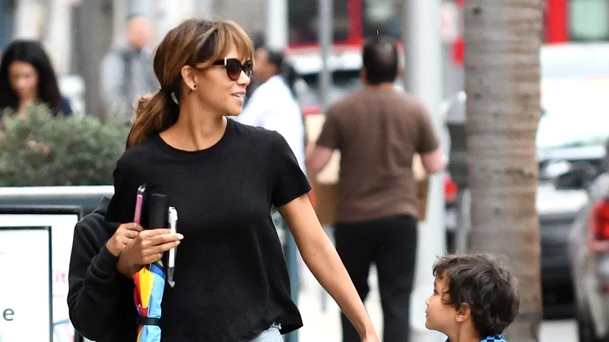 Çocuğunu kaybetti ama kutlama yaptı! Halle Berry'nin mahkeme çıkışı görüntüleri şoke etti!