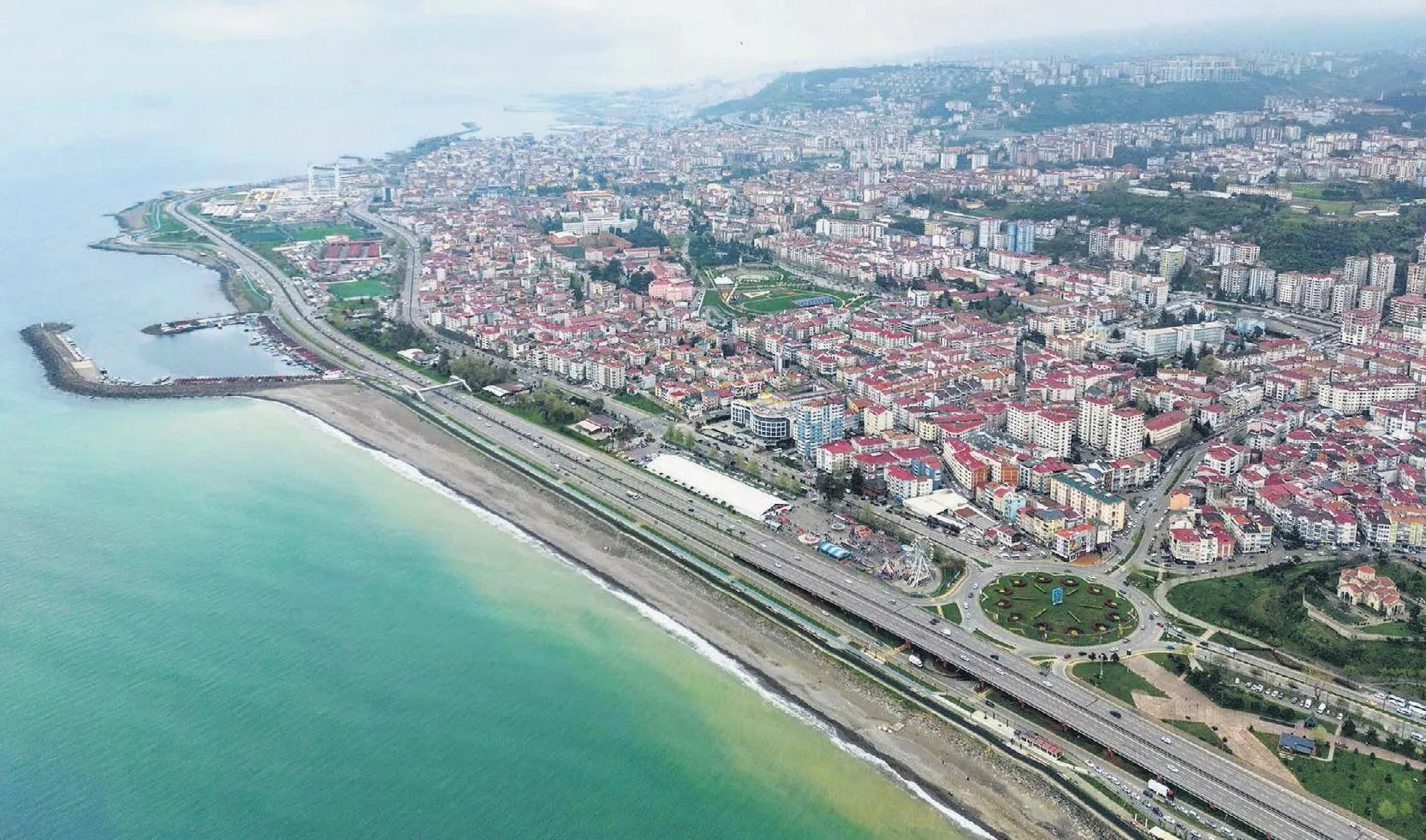 İDİL AÇIKALIN / İftarda Trabzon’dayız
