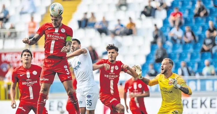 Paşa’dan ağır tokat