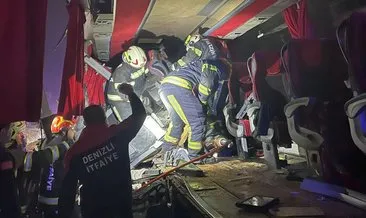 Denizli’de otobüs ile TIR çarpıştı: 1 ölü, 20 yaralı #aydin