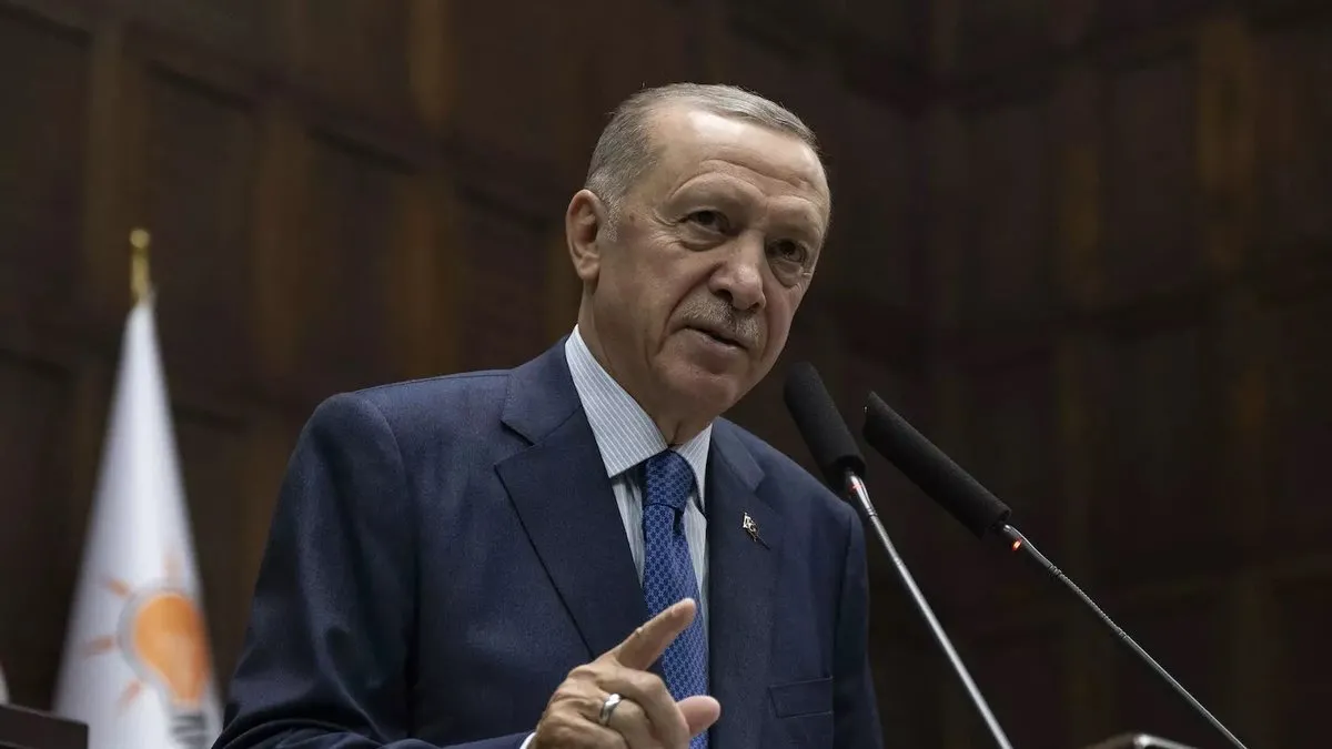 Son dakika: Başkan Erdoğan'dan muhalefete sert tepki: Ülkeyi yöneteceklerini zanneden zavallılar...