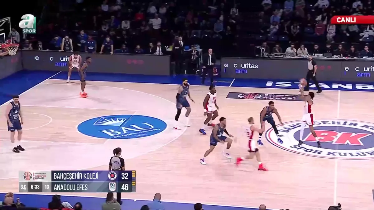 Bahçeşehir Koleji 41-58 Anadolu Efes (3. Periyot Sonucu) videosunu izle | Son Dakika Haberleri