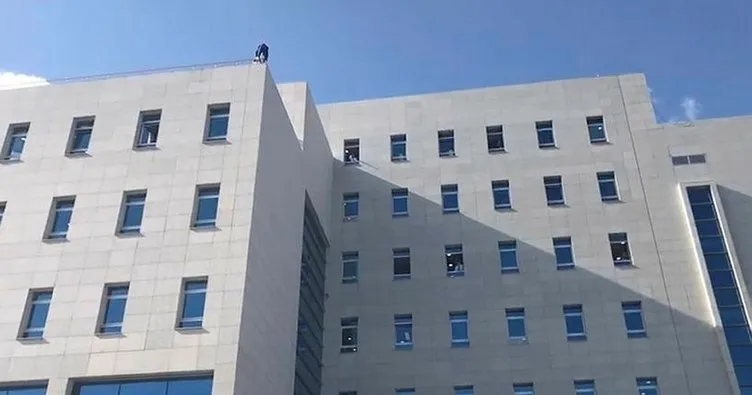 TBMM’de intihar girişimi... Meclis Halkla İlişkiler binasının çatısında intihar girişimi