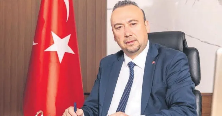 Pavyoncu sevgiliye belediyede iş