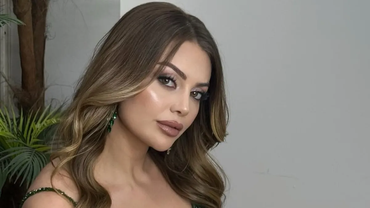 Sosyal medya fenomeni Dilara Kaçmaz’ın dans videosuna trafik cezası Sosyal medya fenomeni Dilara Kaçmaz’ın dans videosuna trafik cezası