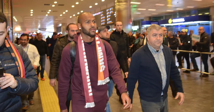 Galatasaray'ın yeni transferi Marcao İstanbul'da ile ilgili görsel sonucu
