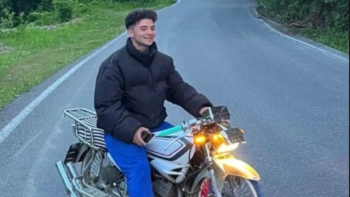 Motosiklet kazasında ağır yaralanmıştı: Muhammet 10 günlük yaşam savaşını kaybetti! Motosiklet kazasında ağır yaralanmıştı: Muhammet 10 günlük yaşam savaşını kaybetti!