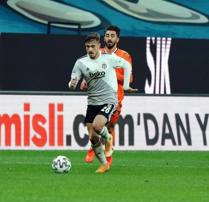 Son dakika: Beşiktaş’ta transfer çalışmaları sürüyor! Hulk ve Dorukhan Toköz...